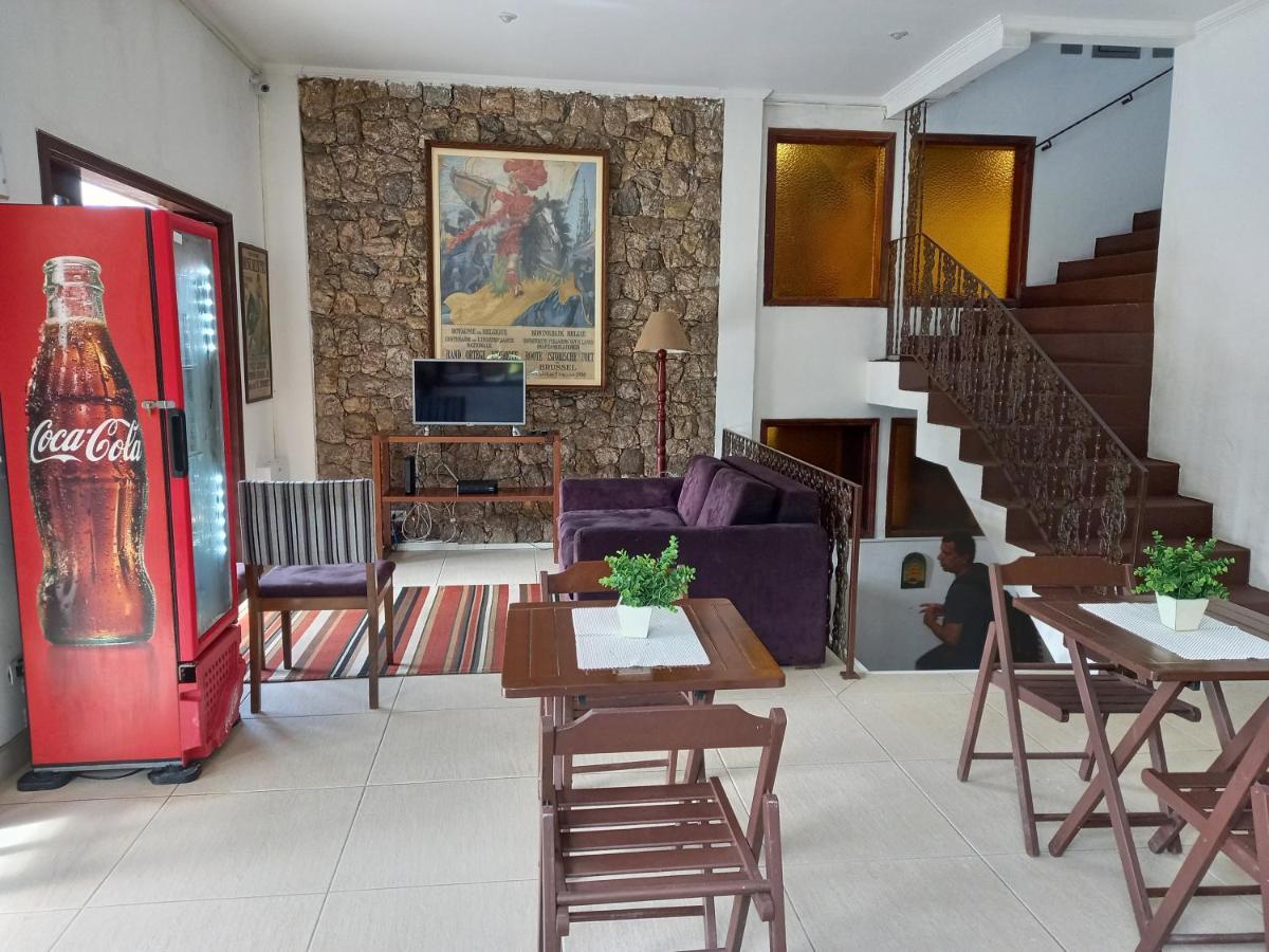 Suites economicas Guarujá Esterno foto